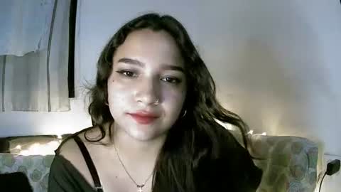 Sey - Lilly  online show from 11-05-25, 06:02