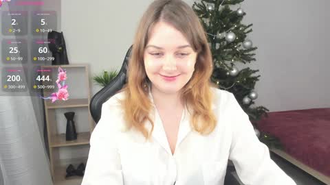 Snapshot of lilly_pretty_love chatting on 12-27-24, 07:03 Lilly online show from 12-27-24, 07:03