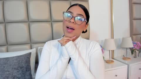 Lilly  online show from 04-02-26, 02:53