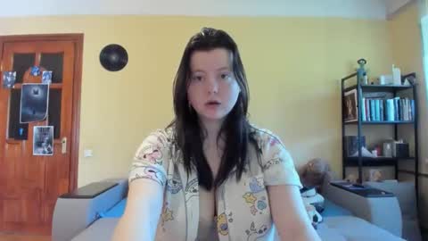Snapshot of lillydepp chatting on 05-10-26, 11:48 Lilly Depp online show from 05-10-26, 11:48
