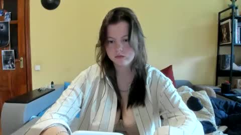 Snapshot of lillydepp chatting on 06-05-26, 01:28 Lilly Depp online show from 06-05-26, 01:28