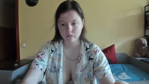 Snapshot of lillydepp chatting on 06-10-26, 12:26 Lilly Depp online show from 06-10-26, 12:26