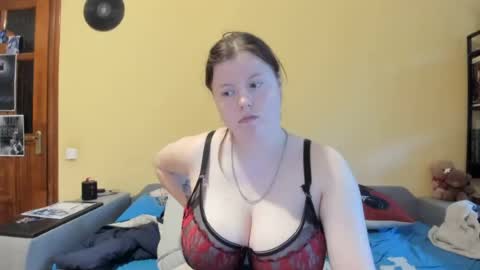 Snapshot of lillydepp chatting on 07-10-26, 03:36 Lilly Depp online show from 07-10-26, 03:36