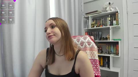 Snapshot of lillyfan_x chatting on 02-19-25, 02:55 LillyFan X online show from 02-19-25, 02:55