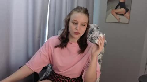 LillyFan X online show from 05-17-26, 04:10