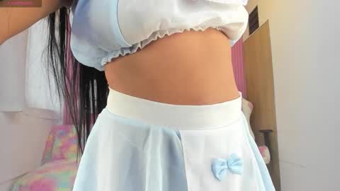 lillyy16 online show from 10-17-25, 11:02