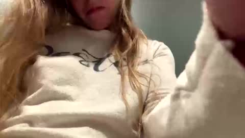 lilmermaidmama online show from 11-19-25, 03:17