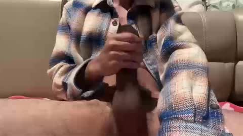 Snapshot of lilmonstertruck chatting on 10-15-25, 06:57 lilmonstertruck online show from 10-15-25, 06:57