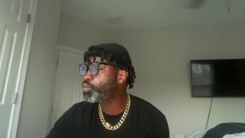 Snapshot of lilnasty100 chatting on 04-21-26, 12:12 lilnasty100 online show from 04-21-26, 12:12