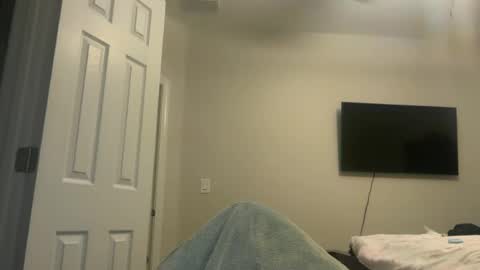 Snapshot of lilnasty100 chatting on 06-14-26, 03:41 lilnasty100 online show from 06-14-26, 03:41