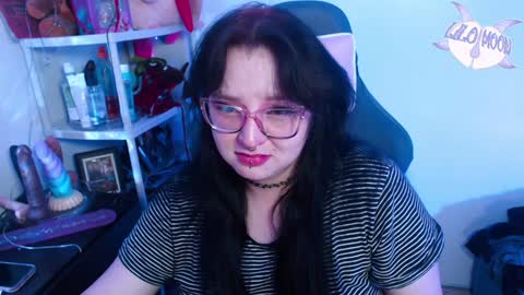 Lilo  online show from 01-27-25, 04:20