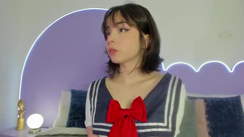 Lilou online show from 03-04-25, 11:40