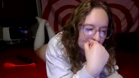 LilPies  online show from 01-08-25, 11:30