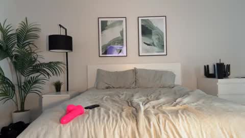 Ava online show from 02-26-26, 02:16