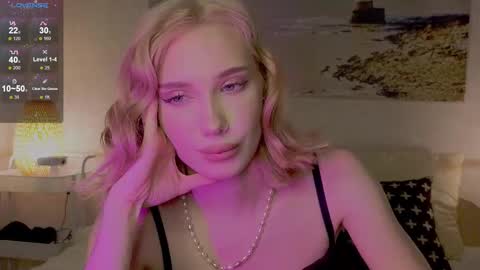 Jesse and Grace online show from 03-11-25, 02:21