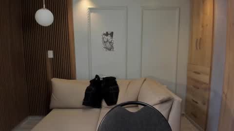 lilr_ online show from 12-07-24, 04:14