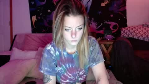Luna online show from 07-26-26, 03:04