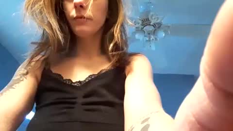 lilsirens11ut online show from 12-04-25, 04:38