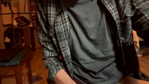 Snapshot of lilstitious chatting on 10-25-25, 02:19 Ben online show from 10-25-25, 02:19