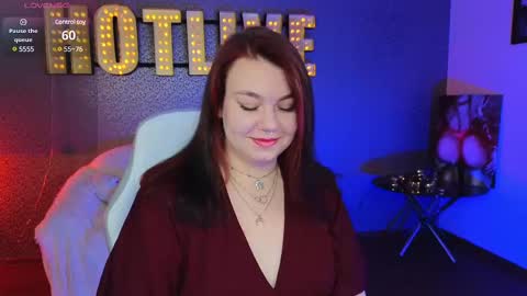 Lilu online show from 02-09-25, 06:11