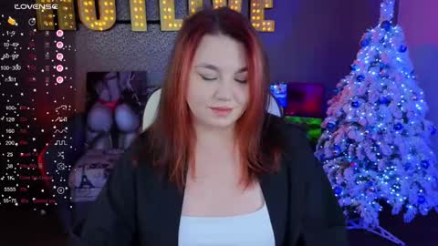 Lilu online show from 12-17-25, 12:11