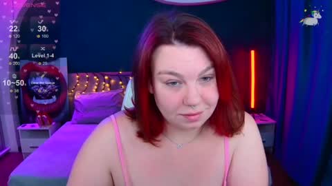 Snapshot of lilumytrend chatting on 05-27-26, 12:13 Lilu online show from 05-27-26, 12:13