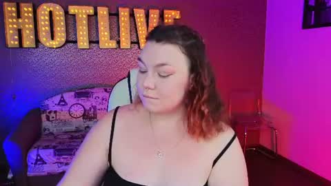 Snapshot of lilumytrend chatting on 06-23-26, 12:03 Lilu online show from 06-23-26, 12:03