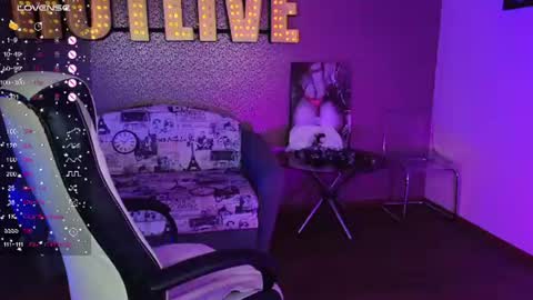 Snapshot of lilumytrend chatting on 07-25-26, 12:03 Lilu online show from 07-25-26, 12:03