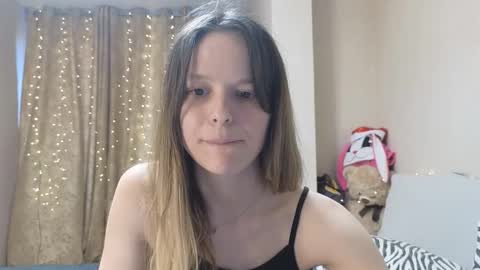 lily_and_jake online show from 12-18-25, 07:36