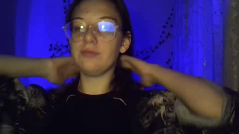 lily_ember online show from 10-20-25, 05:13