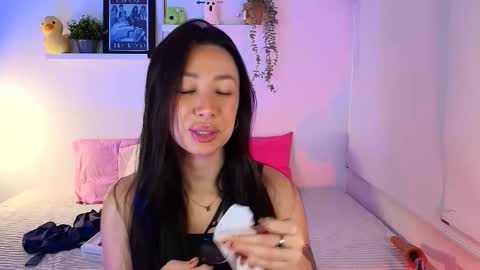 just lily online show from 11-22-25, 11:48