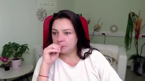 Lily online show from 10-02-25, 04:41