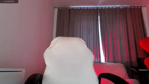 Lily Litle online show from 02-27-26, 11:21