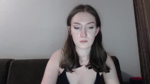 lily_love_x online show from 02-02-26, 11:36