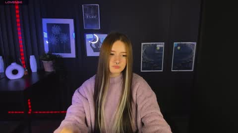 Lily online show from 12-30-24, 11:26