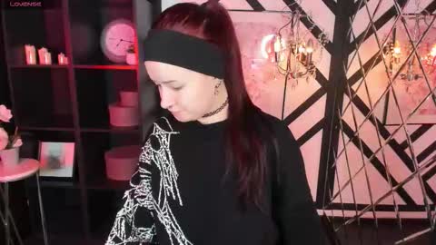 Lily online show from 02-27-26, 08:03