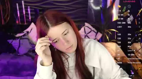 Snapshot of lily_moonlight chatting on 07-23-26, 07:06 Lily online show from 07-23-26, 07:06