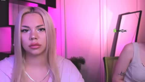 Lily online show from 02-06-26, 07:17