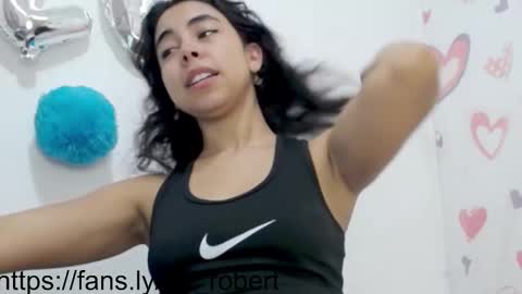 Lily Roberts online show from 09-14-25, 03:27