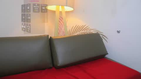 Lily Lauren online show from 07-30-26, 12:37