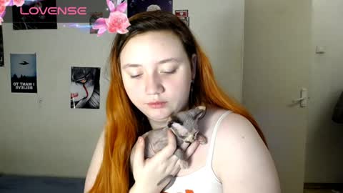 Alice online show from 12-31-24, 01:52