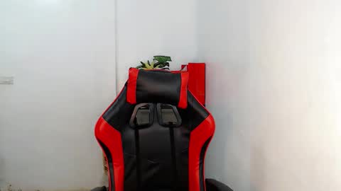 Youre pleasure Lily online show from 11-04-25, 03:49