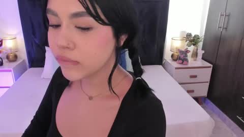 LilyWoodz online show from 05-29-26, 06:50