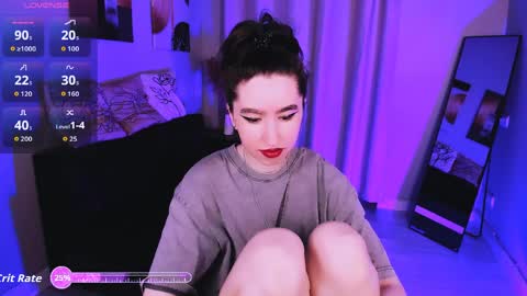 LILY online show from 04-11-26, 10:52