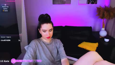 LILY online show from 07-05-26, 07:10