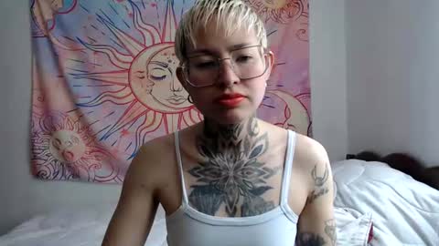 Lily online show from 07-26-26, 07:43