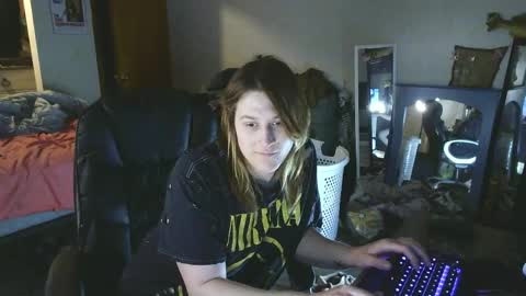 lilybvixen online show from 04-21-26, 02:51