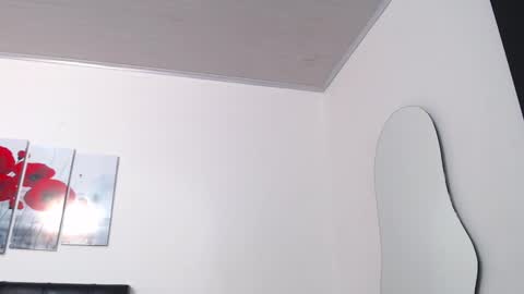 Snapshot of lilyfox23 chatting on 09-29-25, 09:30 lilyfox23 online show from 09-29-25, 09:30