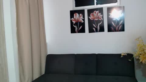 lilyfox23 online show from 02-14-26, 12:35