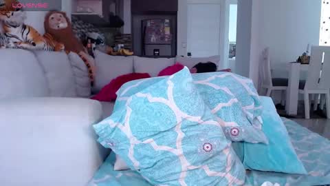 Lily.. online show from 02-14-25, 04:52